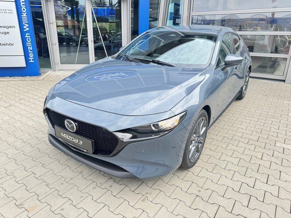 Mazda 3 2.5L e-SKYACTIV G 140ps Center-Line