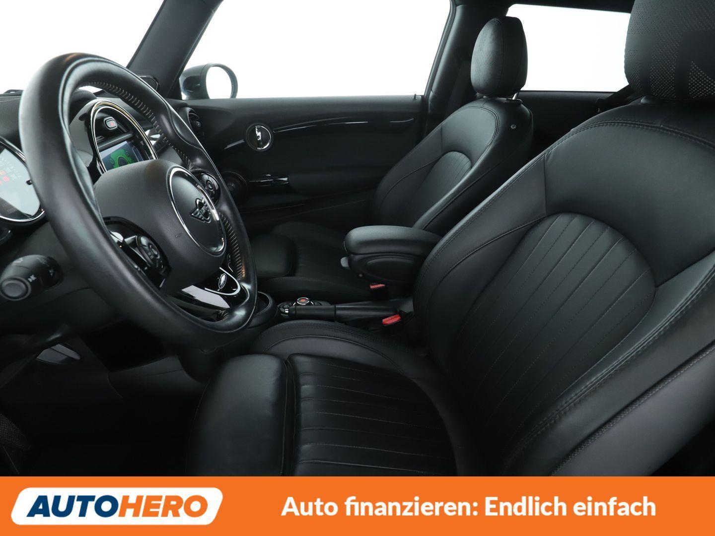MINI Cooper Aut.*NAVI*LED*TEMPO*PDC*SHZ*