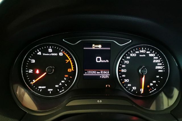 Audi Q2 35 TFSI Navi SHZ PDC Kamera