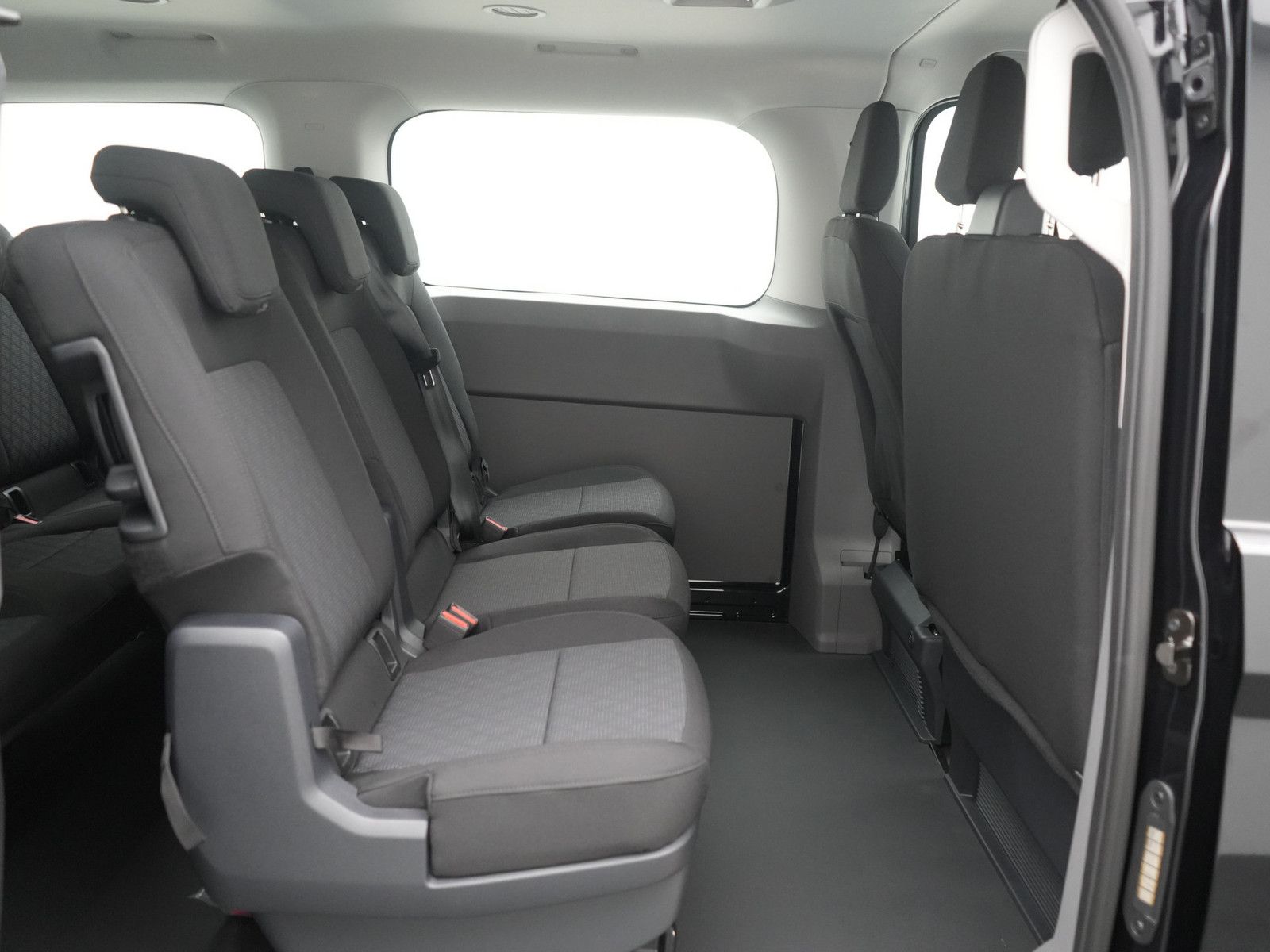 Volkswagen T7 Transporter - Bild 17