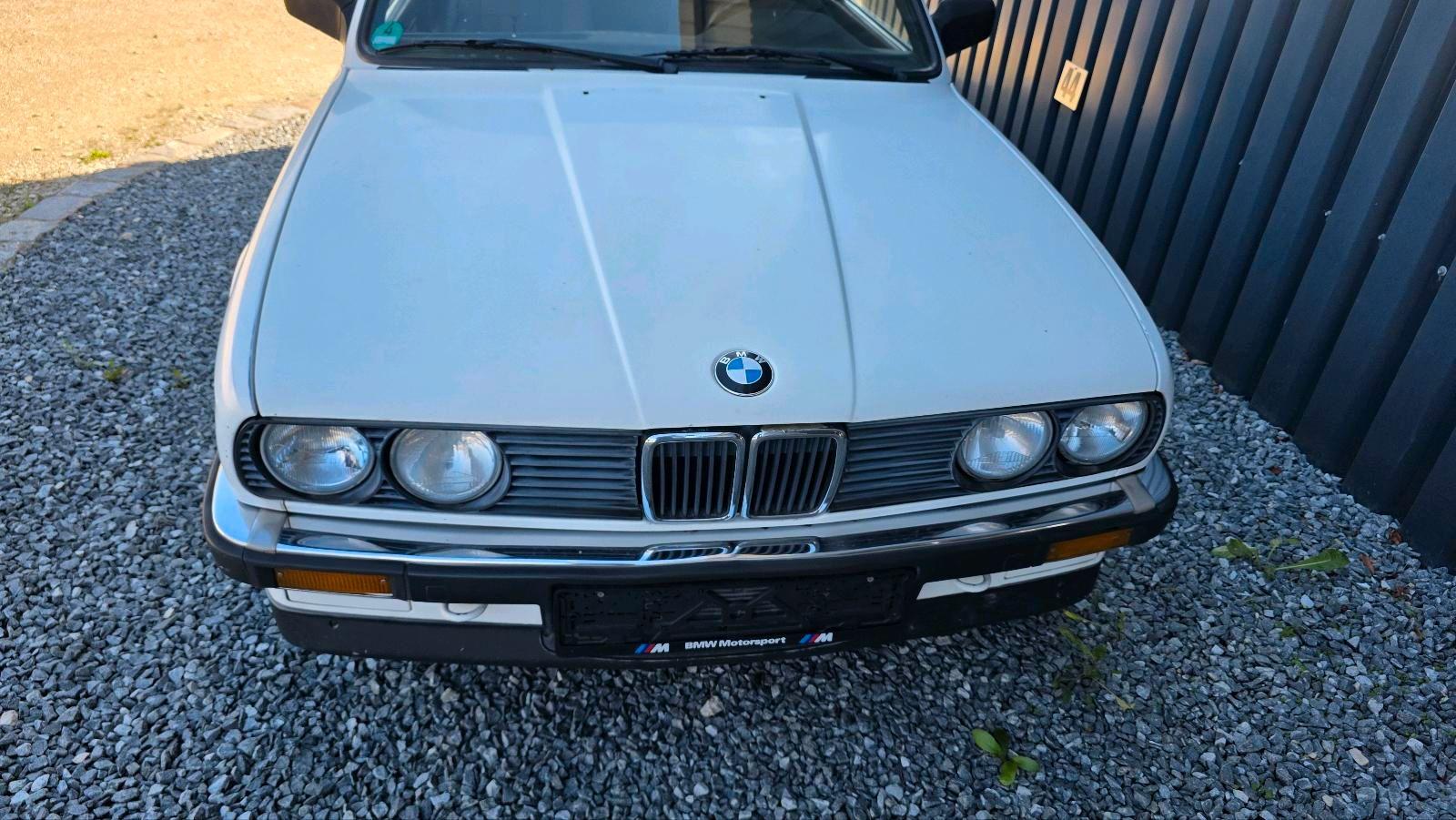 BMW E30 320i Schalter 6 Zylinder 2 Türer S...