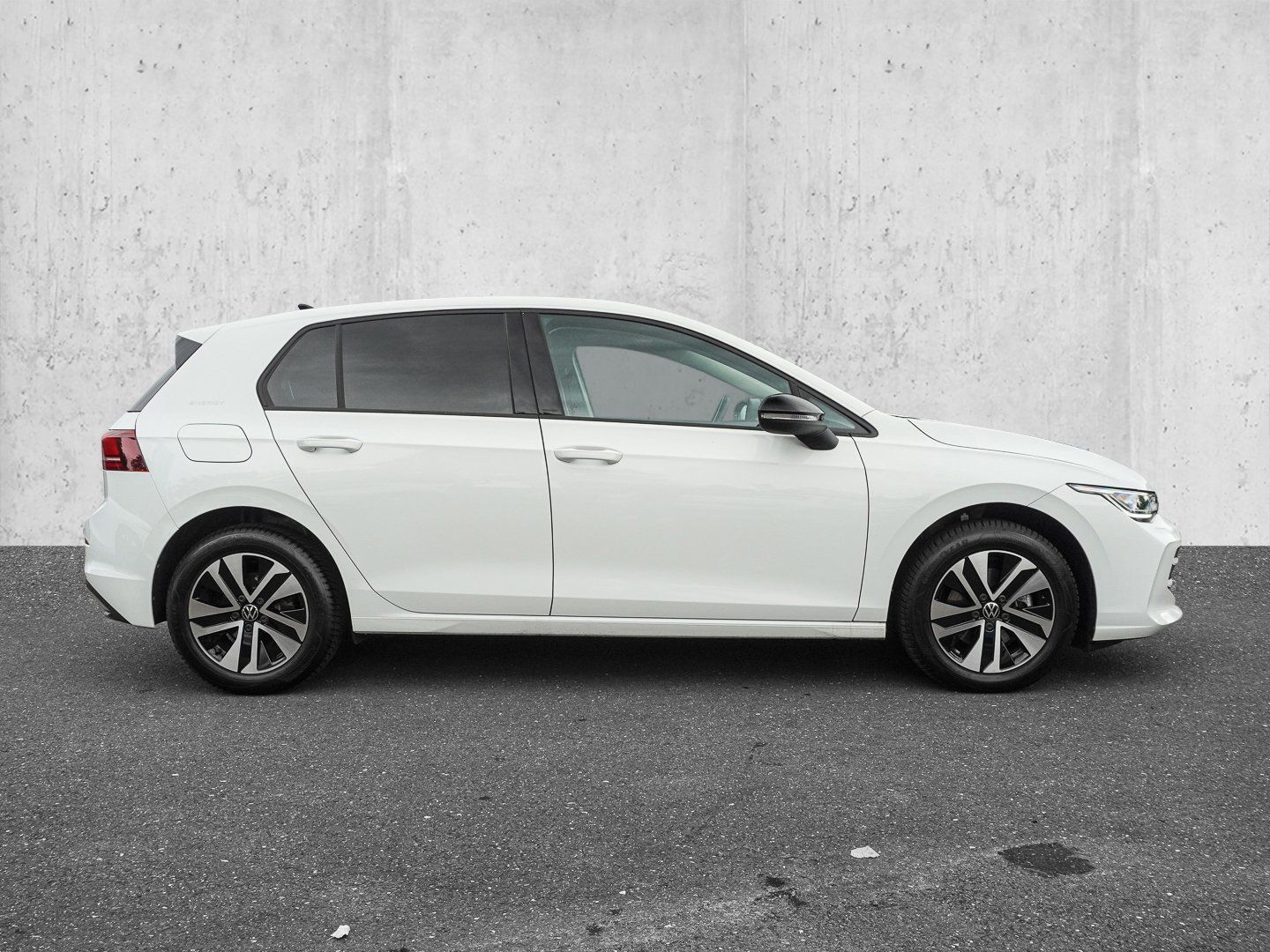 Volkswagen Golf 1.5 eTSI DSG Life Energy PANO AHK NAVI LHZ foto 5