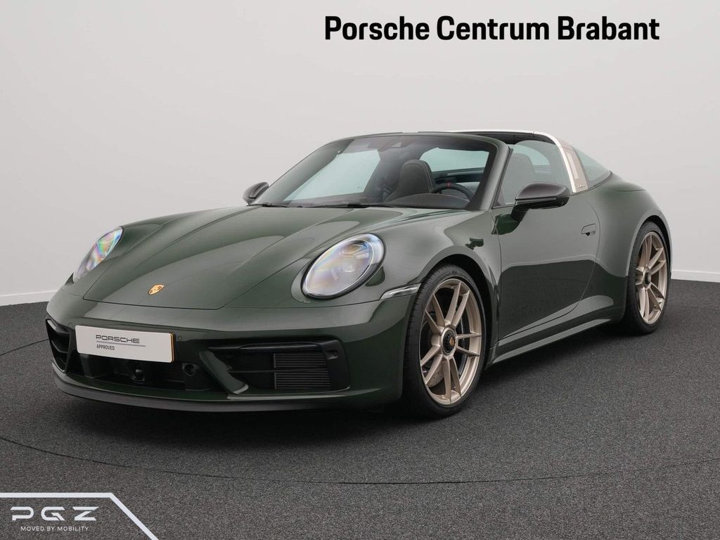 Porsche 992 Targa 4 GTS Sonderwunsch 1 of 1