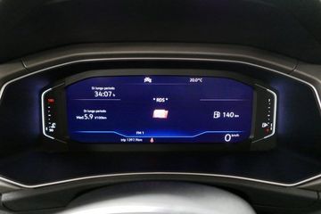 Volkswagen T-Roc - 11