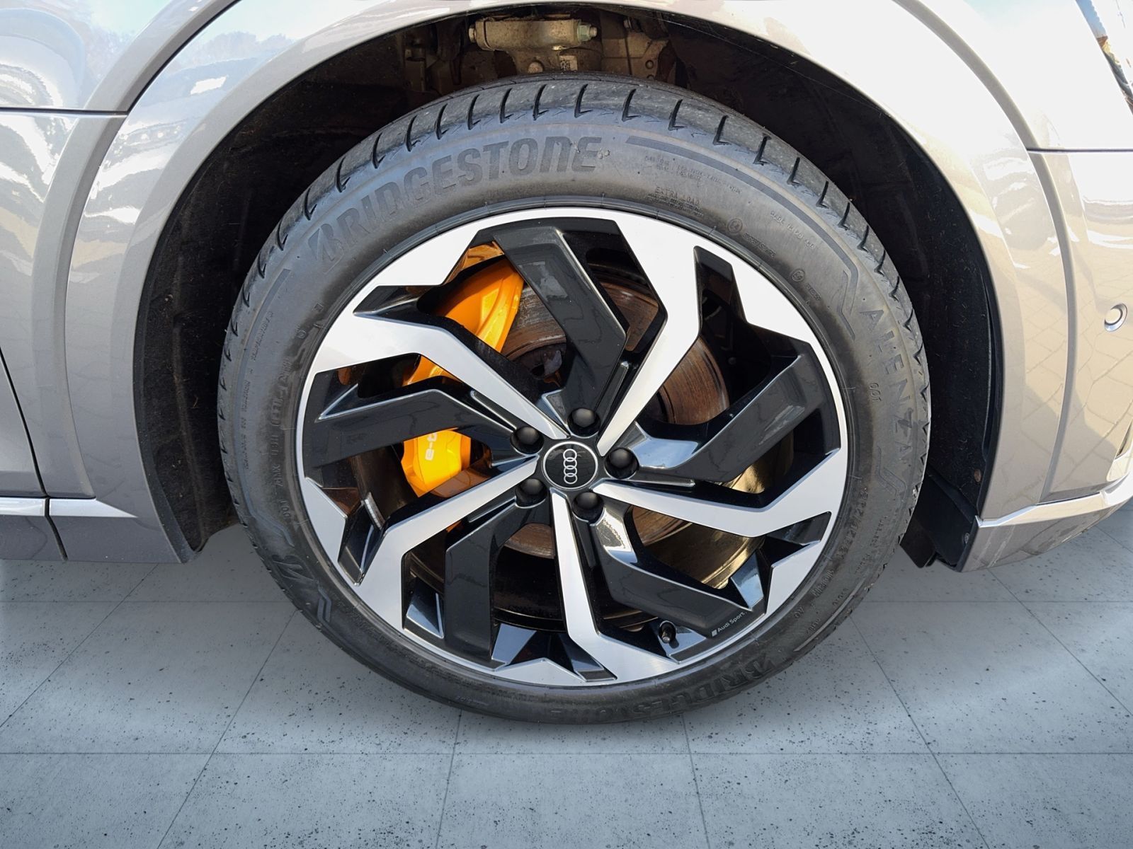 Audi e-tron - Bild 8