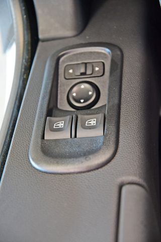Fahrzeugabbildung Renault Master L2H2 dCi 150 Kasten komfort Klima #23T199