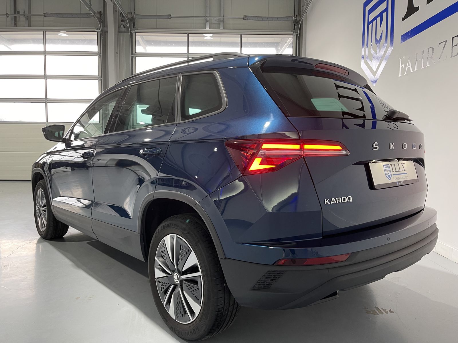 Fahrzeugabbildung SKODA Karoq 1.5 TSI*LED*Cam*Virtual Cockpit*SHZ*