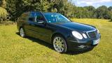 Mercedes-Benz E 500 4MATIC T AVANTGARDE Avantgarde - Mercedes-Benz E 500 in Stuttgart