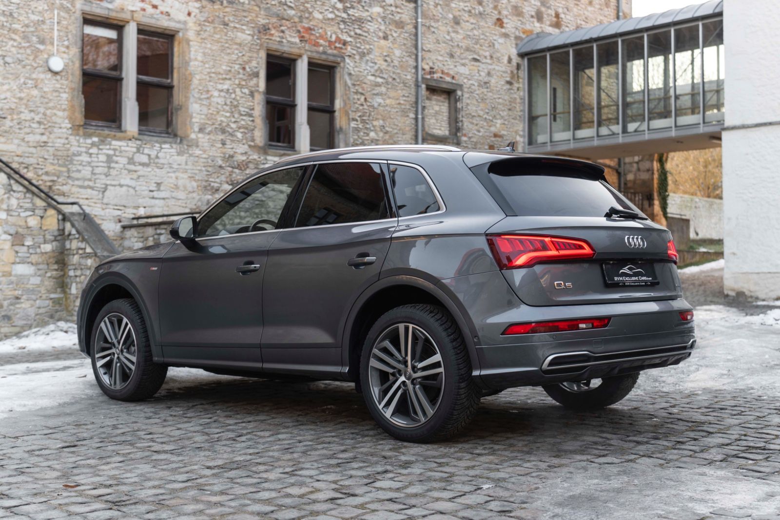 Fahrzeugabbildung Audi Q5 45TFSI S-LINE QUATTRO B&O PANO HUD ACC 360°