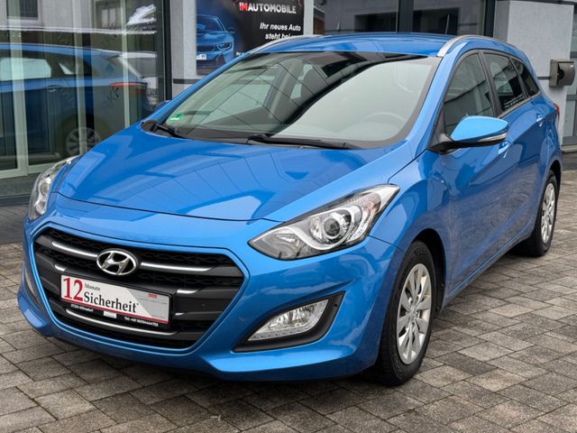 Hyundai i30 1.6 cw blue Trend*1.Hand*Scheckheft*Kamera