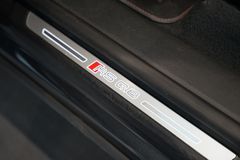AUDI RSQ8 | Pano | Matrix | HuD | B&O | AHK | 23" AUDI RSQ8 | Pano | Matrix | HuD | B&O | AHK | 23"