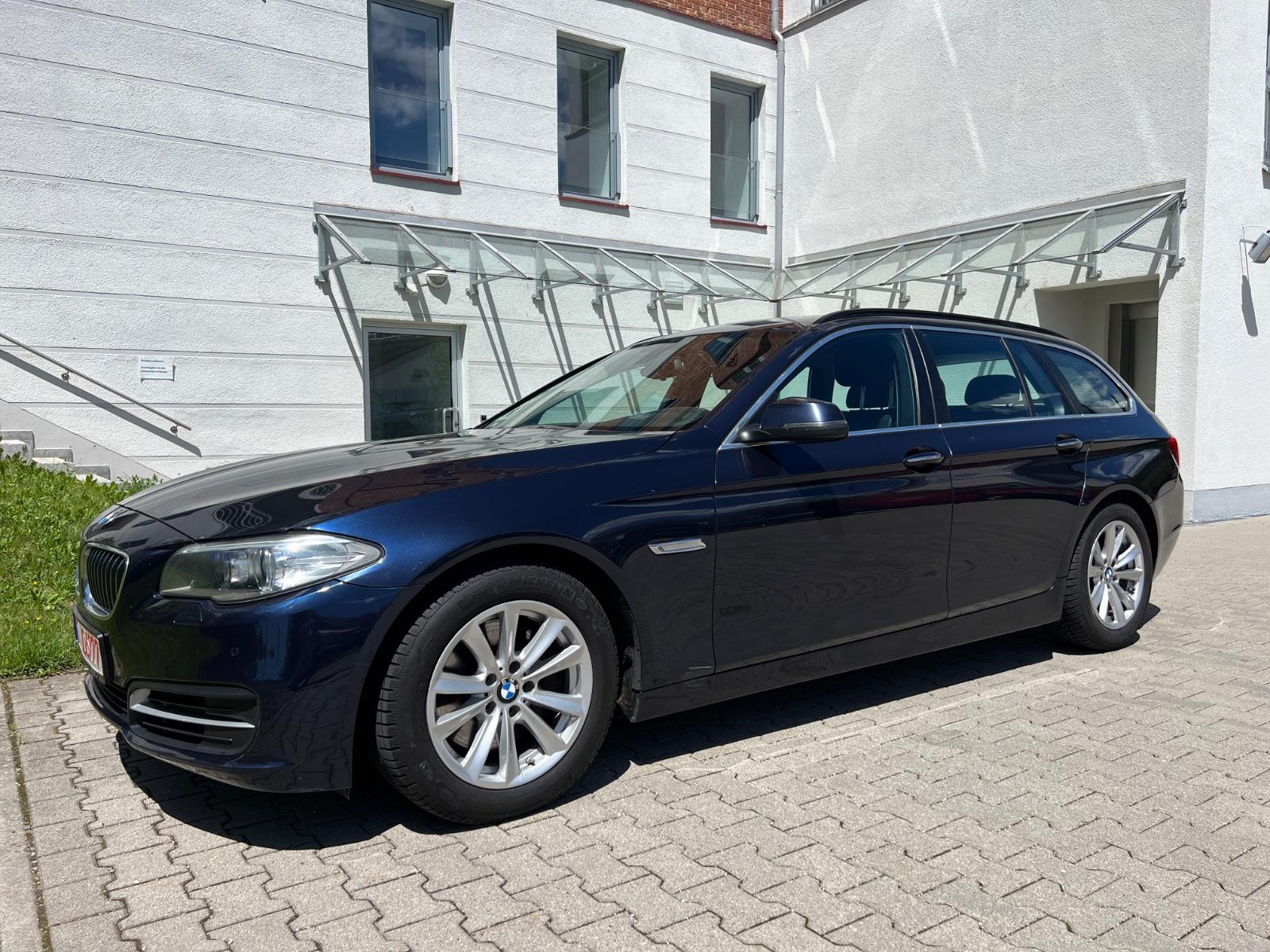 BMW 535d Touring AUT NAVI LEDER Hifi PDC TÜV 08/2027