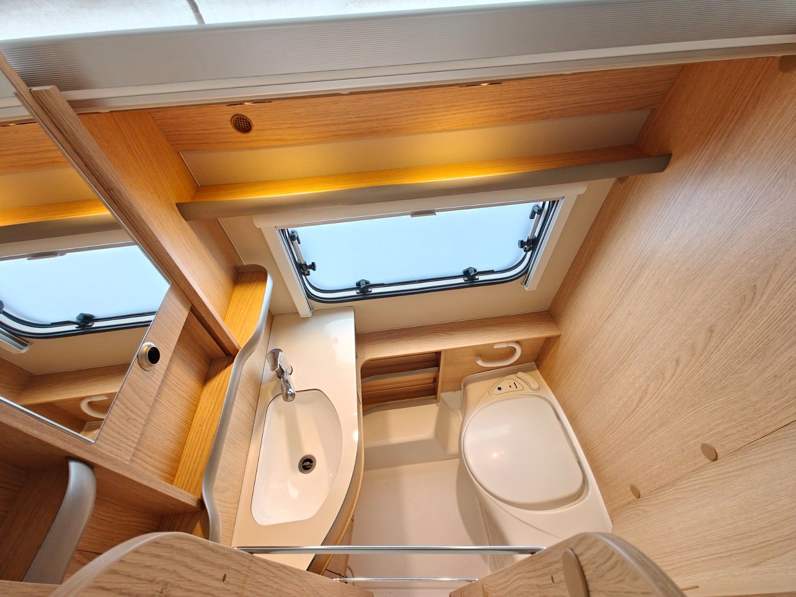 Fahrzeugabbildung HYMER / ERIBA / HYMERCAR Touring Troll 530 Ocean Drive - Mover, Autark -