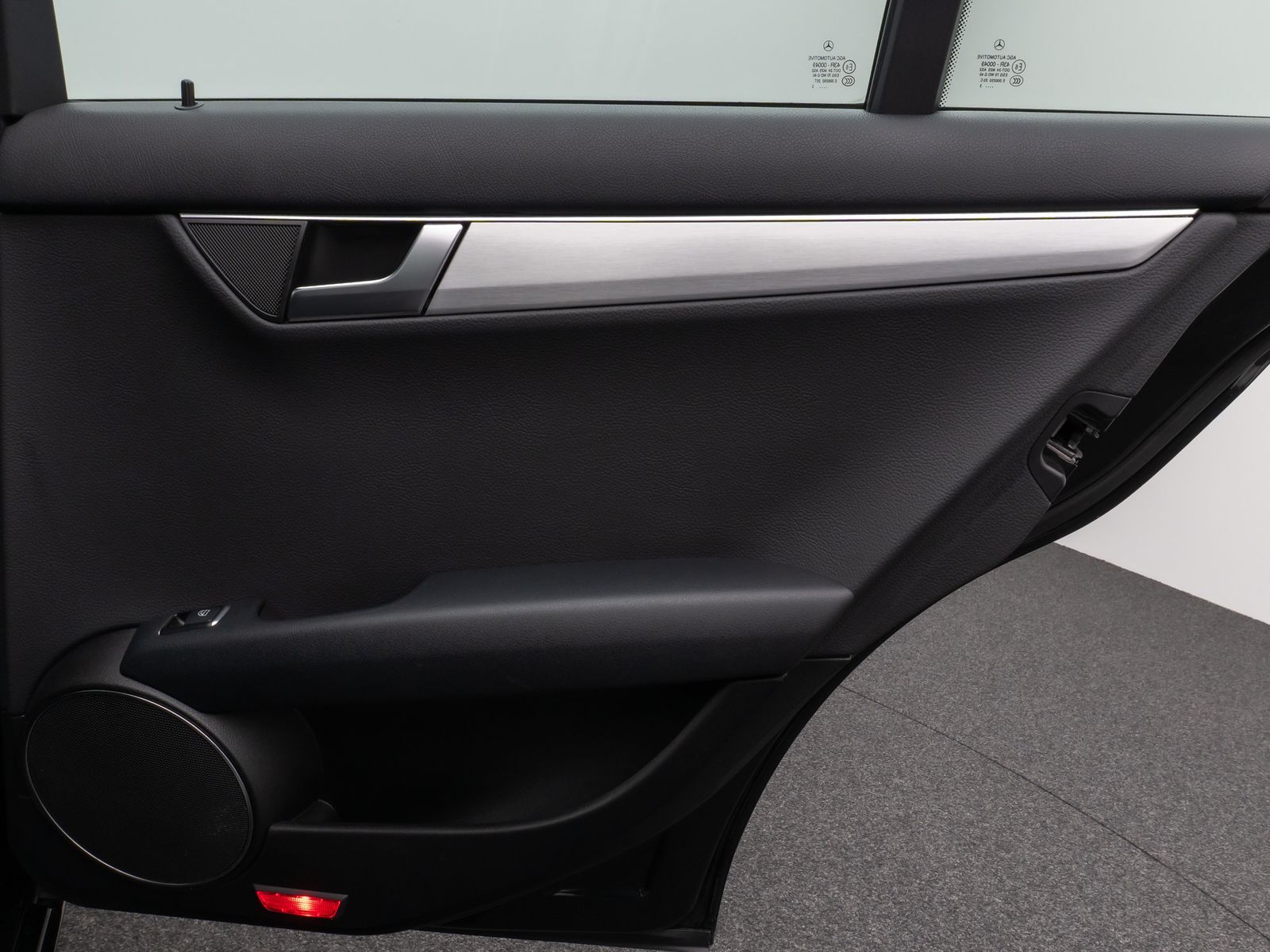 Fahrzeugabbildung Mercedes-Benz C 200 CDI Avantgarde Limo Schiebedach SHZ