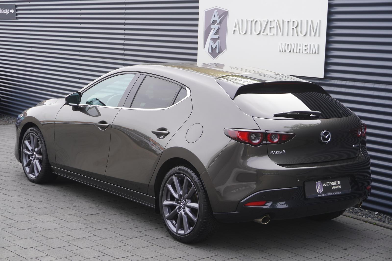 Mazda 3 AUTOMATIK|KAMERA|TEMPOMAT|HEAD-UP|APPLE|NAVI