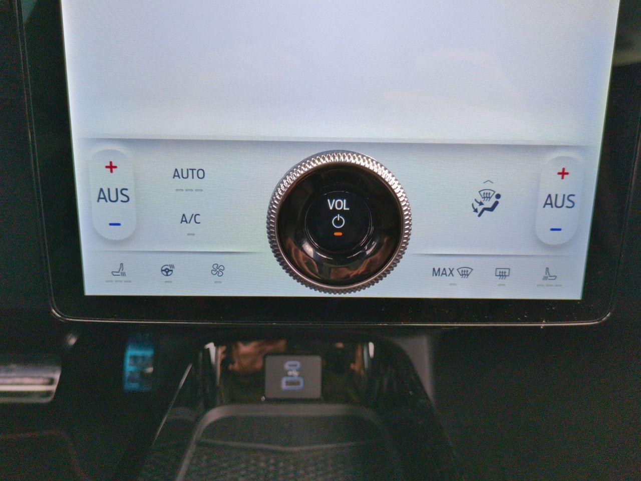 Ford Mustang Mach-E Crossover SUV Navi LED Vollleder