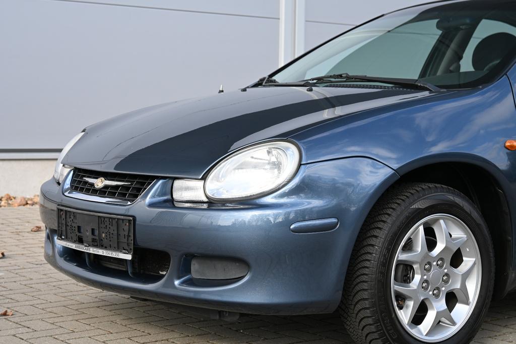 Chrysler Neon