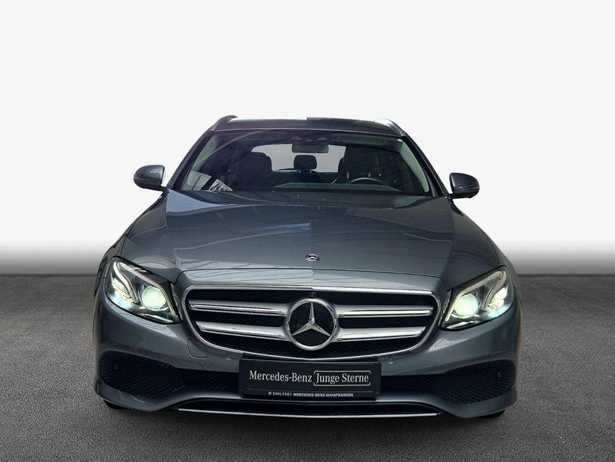 Mercedes-Benz E 220 d 4Matic T Avantgarde Multibeam Fahrassist