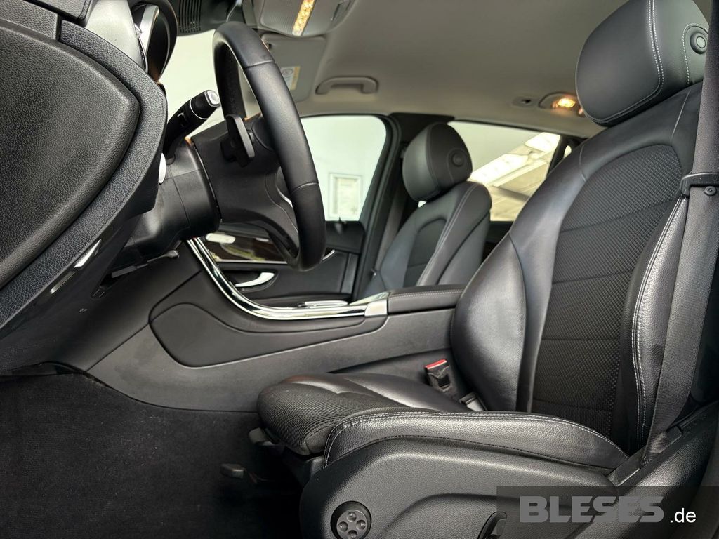 MERCEDES-BENZ GLC 220 – Bild 16