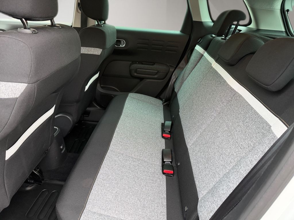 Fahrzeugabbildung Citroën C3 Aircross PureTech 110 Stop & Start EAT6 OPF O