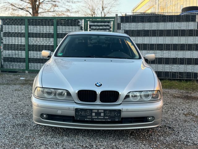 BMW 520I E39