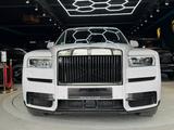 Rolls-Royce Cullinan 6.8 V12*BLACK BADGE*STARLIGHT - Rolls-Royce Cullinan Gebrauchtwagen