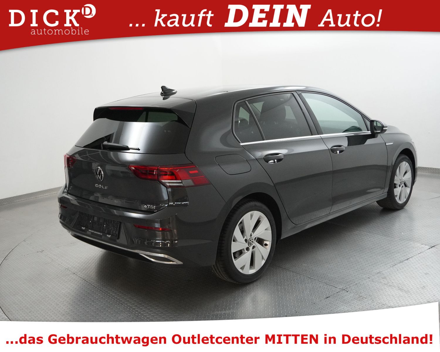 Fahrzeugabbildung Volkswagen Golf VIII 1.5 eTSI DSG Style MEMO+MASS+VIRTU+ACC