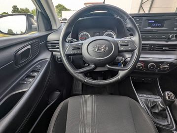 Hyundai i20 - 11