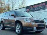 Skoda Yeti 1.2 TSI DSG Elegance Autom. "Vollleder/Navi - Skoda Yeti: Leder, mit Navigationssystem