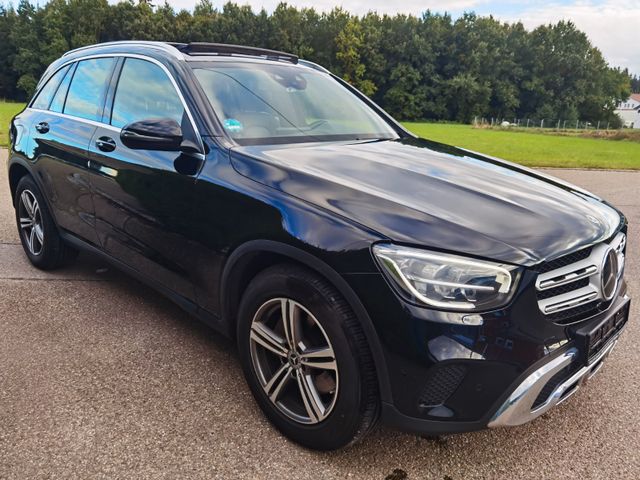 Mercedes-Benz GLC 300 GLC -Klasse GLC 300 d 4Matic