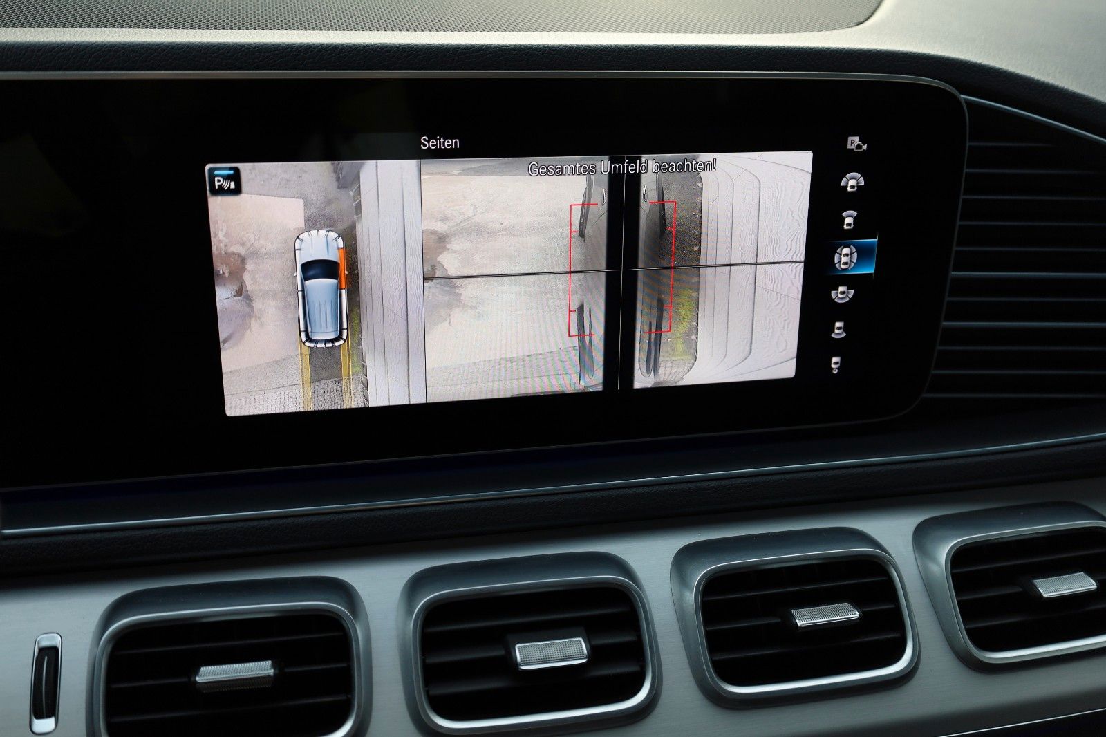 Fahrzeugabbildung Mercedes-Benz GLE 350e 4M,Leder,Navi,LED,SH,360°Kamera,AHK