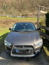 Mitsubishi Asx Benzin Tüv fast neu - gebrauchte Mitsubishi ASX aus dem Jahr 2013