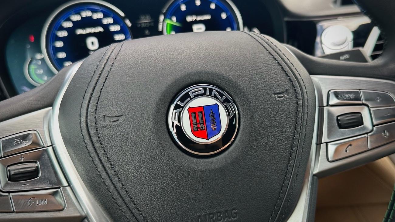 Car Image 29