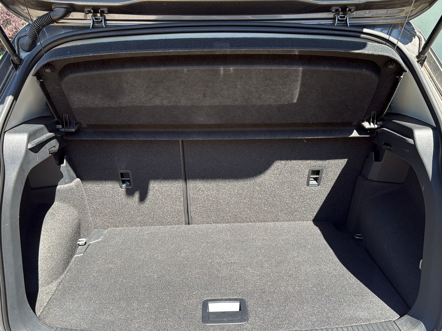 Fahrzeugabbildung Volkswagen T-Cross Life/ unfallfrei /