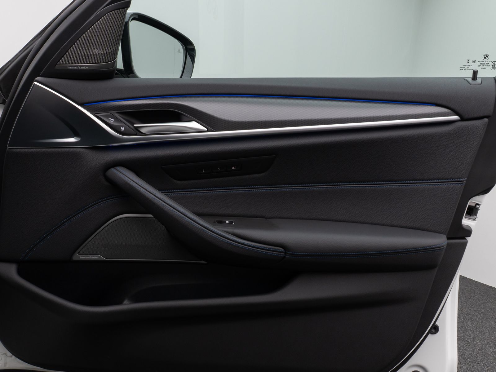 Fahrzeugabbildung BMW 540d xD M Sport Kamera DAB H/K AHK Alarm 20Zoll