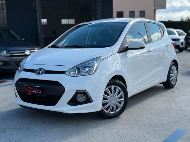 Hyundai i10 1.0 MPI Sound Edition A/T