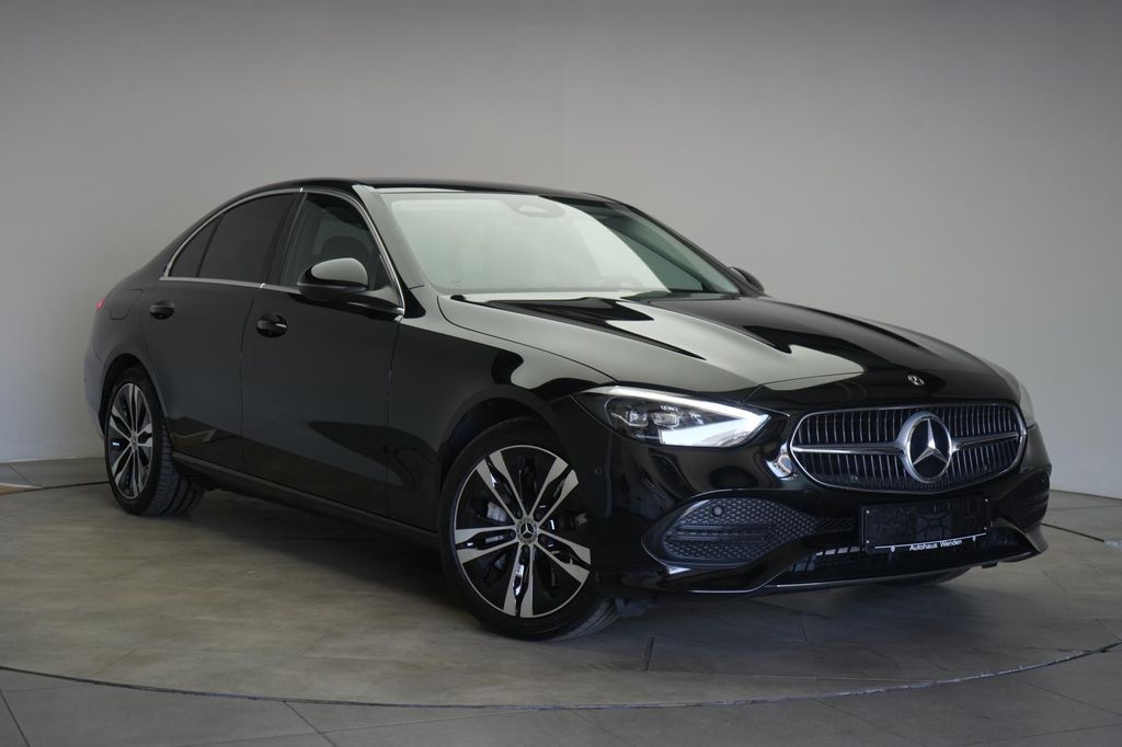 Image of Mercedes-Benz C 300
