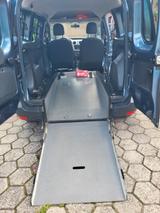 Dacia Dokker 1.6 Benzin Rollifahrer, Heckeinstieg
