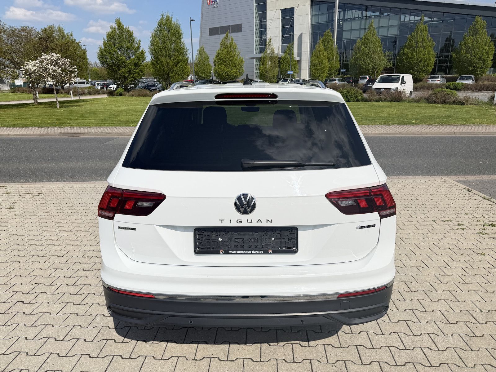 Volkswagen Tiguan Allspace 2.0 TDI Life 4Motion Navi+Ahk foto 8