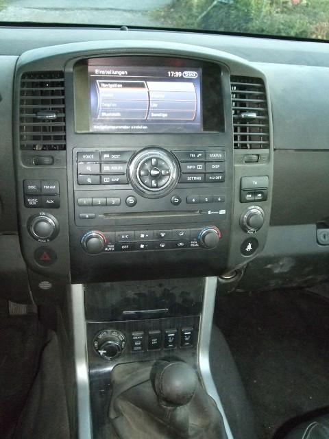 Nissan Pathfinder 2014 — photo 14