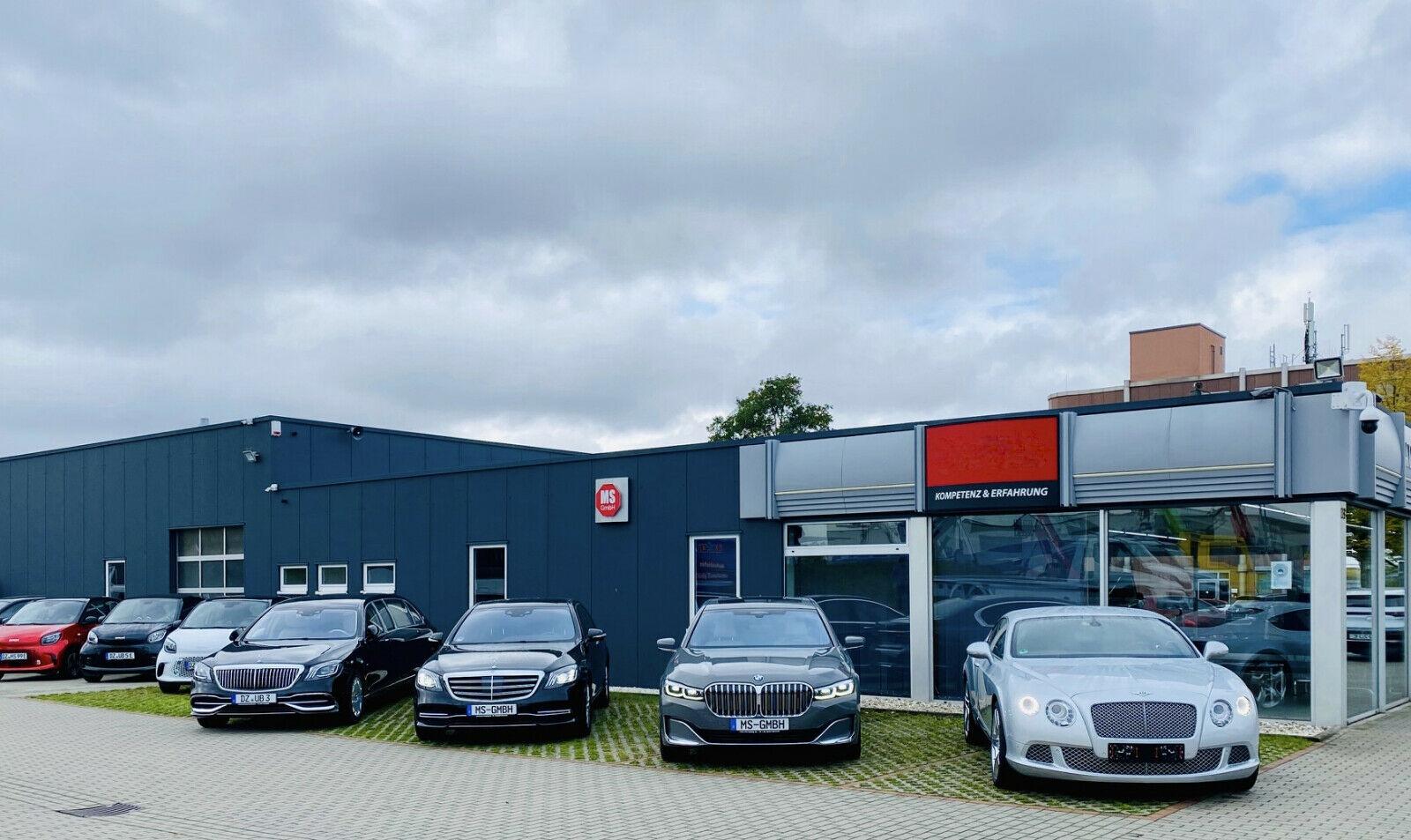 showroom-image-main