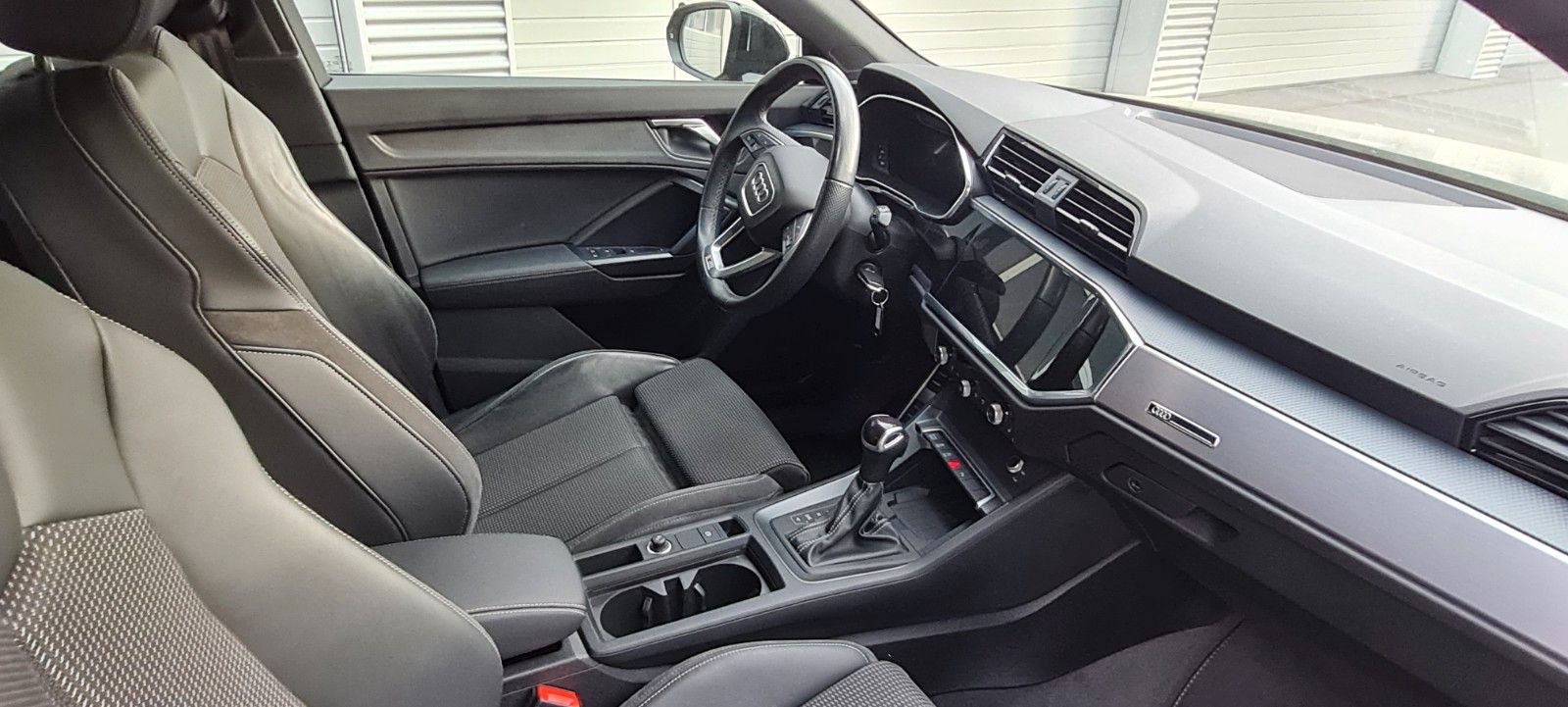 Audi Q3 Sportback 35 TDI S tronic S line foto 12