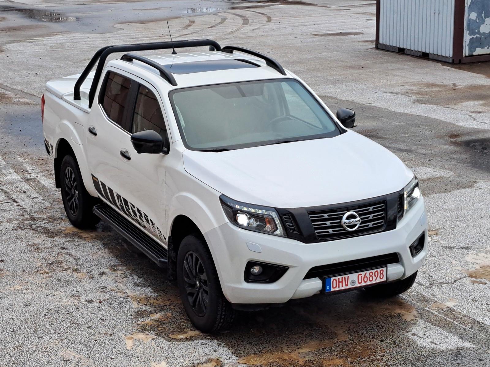 Nissan Navara NP300 N-Guard Double Cab 4x4 Unfall