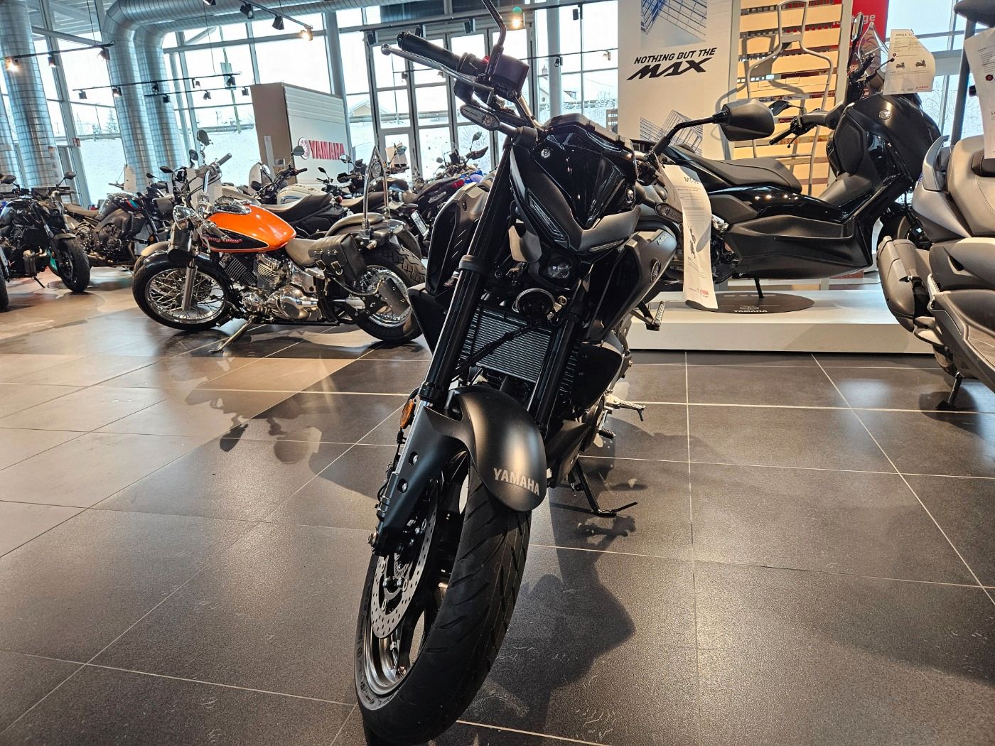 Fahrzeugabbildung Yamaha MT 03 Modell 2023