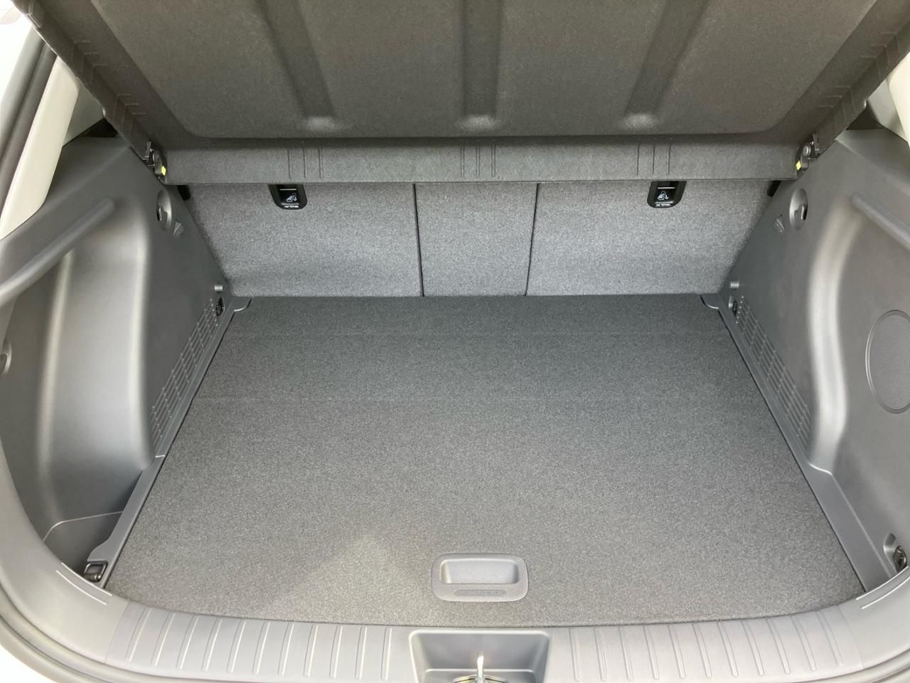 Fahrzeugabbildung Hyundai KONA PRIME *Sitz-Pak.* SHZ*LHZ*NAVI*CARPLAY*BOSE