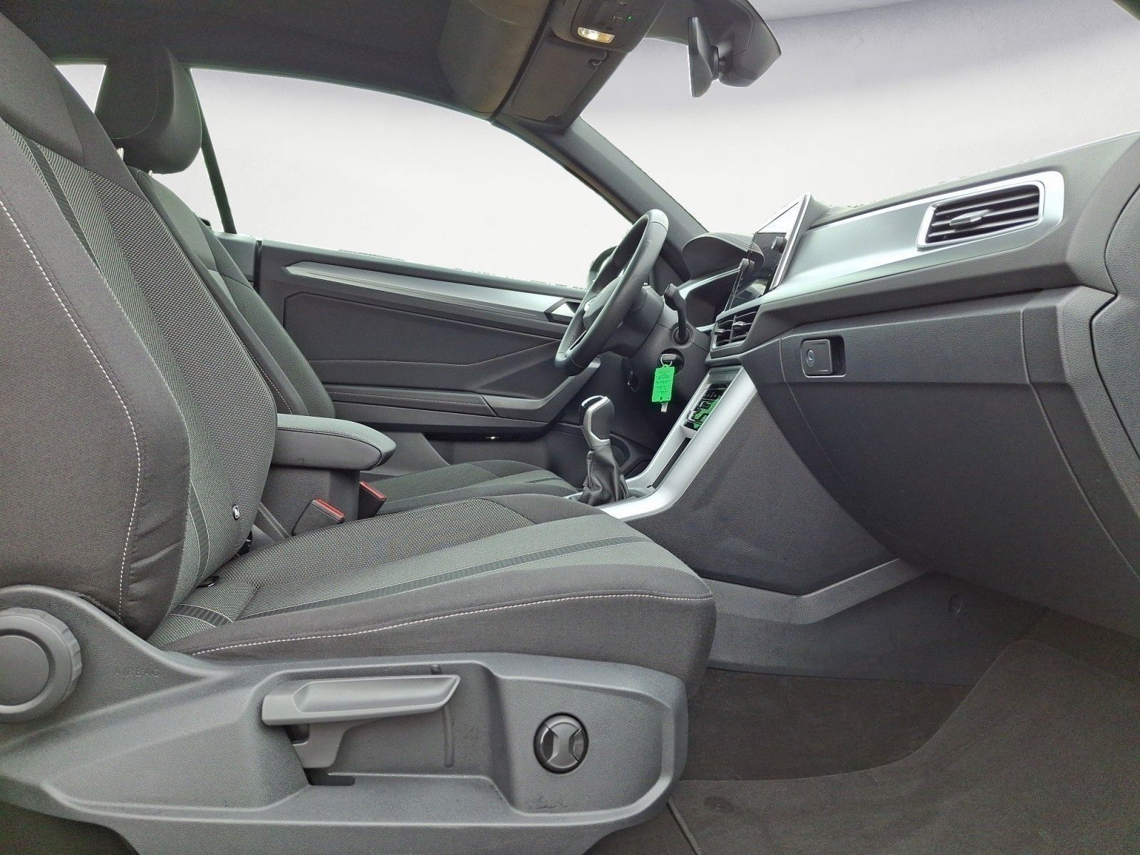 Volkswagen T-Roc - Bild 9