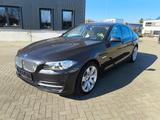 BMW 520 i,LEDER,HEADUP DISPLAY,KLIMA,NAVI,ALU - BMW 520: Automatik, 520d