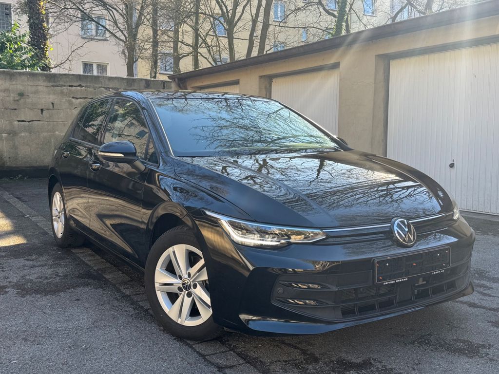 Image of Volkswagen Golf