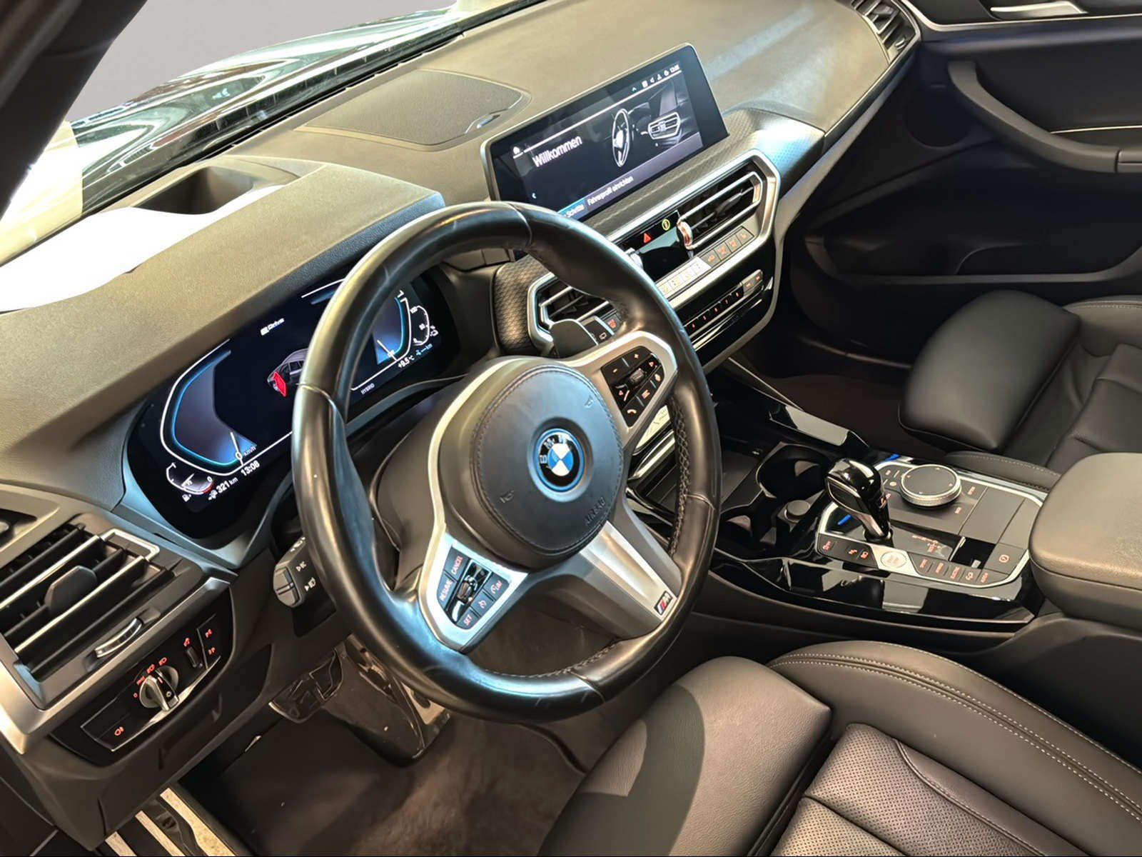 BMW X3 xDrive30e M Sport Navi AHK Head-Up Kamera foto 5