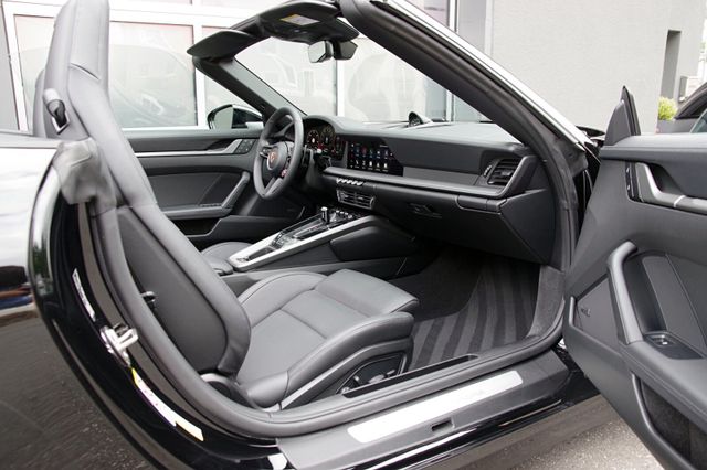 Porsche 992.2*Sportabg.,Chrono,BOSE,Sitzlüftung,14-Wege*